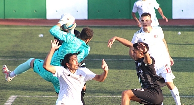 Tepecikspor,Turgutluspor Puanları Paylaştı.
