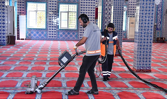 Esenyurtlular ibadetlerini temiz ve sağlıklı bir ortamda yapıyor