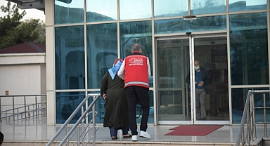 Esenyurtlular tedaviye ücretsiz ve güvenli şekilde ulaşıyor