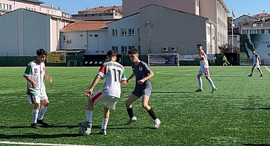 Gol Düellosunu 1453 İstanbul As Spor 4-3 kazandı