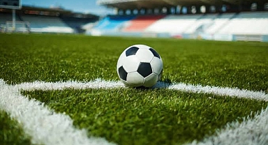 İstanbul'da tüm statlarda deplasman tribünü yasaklandı