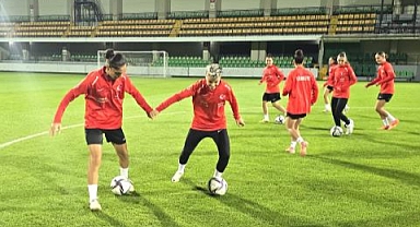 Kadın A Millî Takımımız Tarihi Rövanş Maçına Hazır
