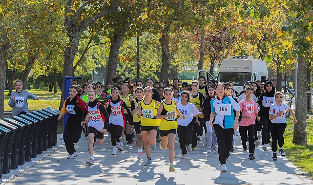 Küçükçekmece'de 29 Ekim Cumhuriyet Koşusu Yapıldı.
