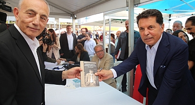 Küçükçekmece'de Askıda Kitap’ büyük ilgi gördü