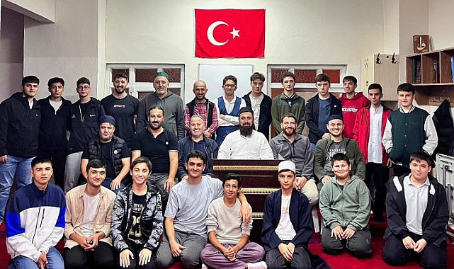 Küçükçekmece'de Gençlik Camiyle Buluşuyor