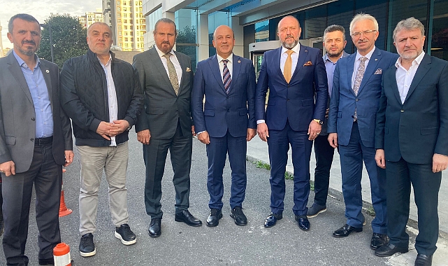 BAŞKAN GÜRBÜZ'DEN SİNOP İŞ ADAMLARI DERNEĞİ'NE ANLAMLI ZİYARET