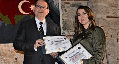 Elnara Rasulova'nın Kişisel Halı Sergisi, Ortaköy Kethuda Hamamı'nda Sanatseverlerle Buluştu 