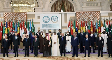 Erdoğan, İslam İşbirliği Teşkilatı ve Arap Ligi Olağanüstü Ortak Zirvesi’ne katıldı