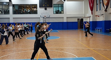 Maltepe Belediyesi’nden kadınlara spor ve savunma dersleri