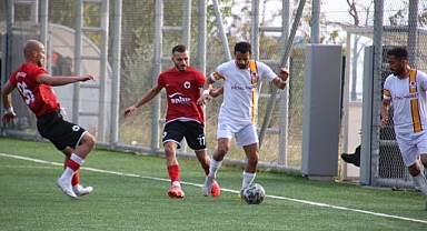 Taçspor İstinye’yi 3 golle geçti
