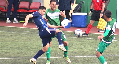 Tepecikspor kendi sahasında Nilüferspor ile golsüz kaldı.