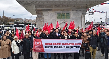 Vatan Partisi İstanbul İl Başkanı İbrahim Okan Özkan'dan Üsküdar Meydanı'nda 