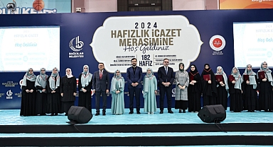 182 Kız Hafız, Taçlarını Taktı