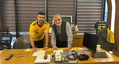Küçükçekmece Sinopspor,golcü oyuncu Önder Selimoğlu 'unu transfer etti