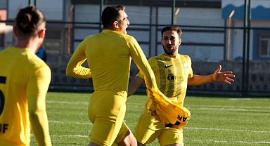 Küçükçekmece Sinospor'da puan kaybı devam ediyor