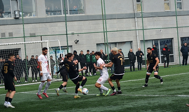 Küçükçekmece Ufukspor Adım adım zirveye : 2-0