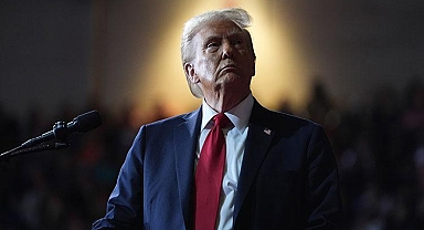 Trump, dünürü Charles Kushner'i ABD'nin Paris Büyükelçiliğine aday gösterdi