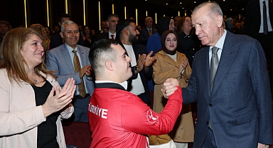 Aile yapımızı korumak, tahkim etmek hepimizin görevidir