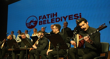 Fatih'te Tasavvuf Müziğinin Gönüllere Dokunan Nağmeleri