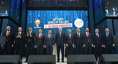 Hayatın her alanında gençlerimize güveniyoruz ve destek oluyoruz”