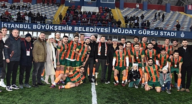 Şampiyon Selimpaşaspor Kupasına Kavuştu