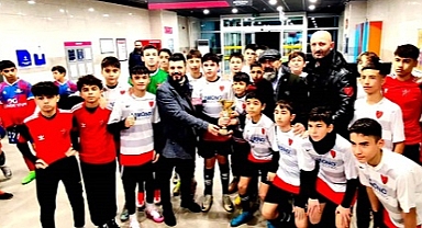 U 14 'lerde Küçükçekmece İdmanyurdu Turladı