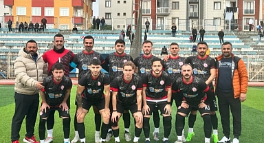 Yakacıkspor play-off umutlarını son maça taşıdı