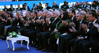 AK Parti İstanbul 8. Olağan İl Kongresini Gerçekleştirdi