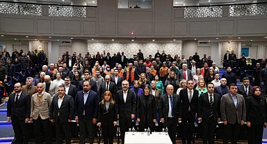 Başkan Sinem Dedetaş,Geleceği İnşa Ediyoruz