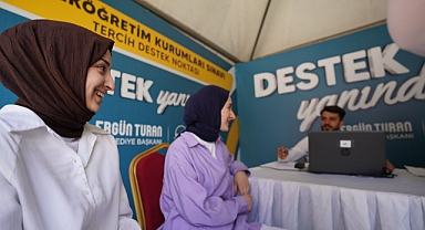 Belediye Fatihli Gençlere YKS Başvuru Desteği