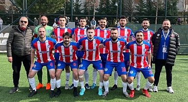 Ataşehirgücü’de Beşi Bir yerde