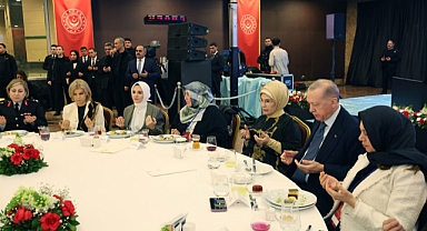 Cumhurbaşkanı Erdoğan, son 22 yılda kadınlarla ilgili attıkları adımları hatırlattı.
