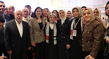 Göktaş, 14. Uluslararası Kadın Emeği Buluşması'nda katıldı