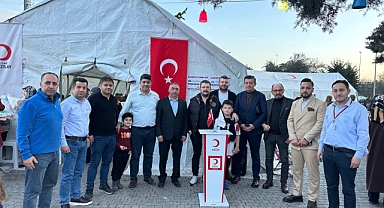Hilal'in Gölgesinde Buluşma: Küçükçekmece'de Kızılay Dayanışması