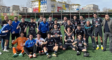 Söğütlüçeşme Birlikspor sahasında 'Gür'ledi