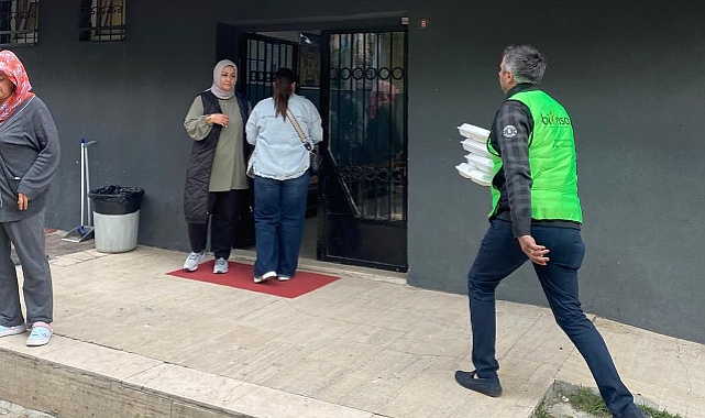 Deprem Sonrası Küçükçekmece'de Umut Dağıtıyorlar: Bi İnsan Derneği Başkanı Naser Serbest Sahada