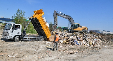 Gülbahçe Mezarlığı’ndaki döküm sahasına taşınıyor.