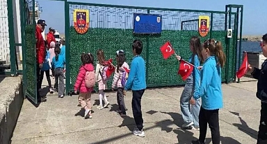 Sualtı Timi (SAK) Eşliğinde Jandarma Asayiş Botu İle Öğrenciler Denizde Gezdirildi