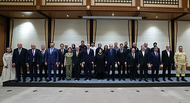 Cumhurbaşkanı Erdoğan, çalışanlarımızın haklarını korumak temel önceliğimiz