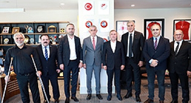 Engelli Futbolu Koordinasyon Kurulu'ndan Başkan Hacıosmanoğlu'na Ziyareti