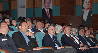 Esenyurt Belediyesi, Aile Zirvesi” düzenledi.