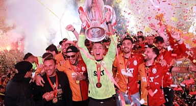 Galatasaray A.Ş. Şampiyonluk Kupasını Aldı
