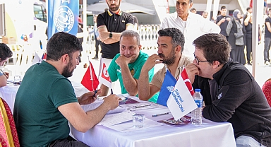 Gaziosmanpaşa'da Kariyer Fuarı