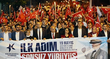 Küçükçekmece’de 19 Mayıs coşkuyla kutlandı.