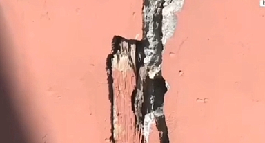 Küçükçekmece’de Okul Güvenliği Krizi: Deprem Sonrası İstinad Duvarları Tehlike Oluşturuyor 