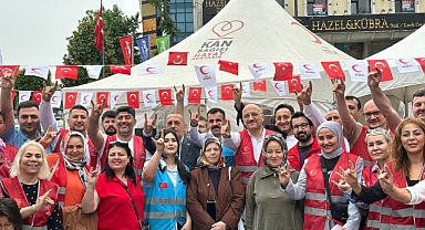 Küçükçekmece MHP’den kan bağışına destek