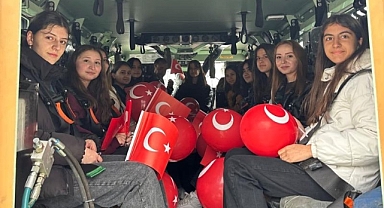 Öğrenciler, Söğüt Jandarma Ulaştırma Eğitim Merkezi Komutanlığını Ziyaret Etti