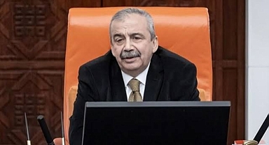 Sırrı Süreyya Önder hayatını kaybetti
