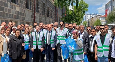Ak Parti Çevre Temizliği Yaptı!