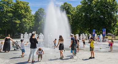 (AKOM), İstanbulluları tehlikeli sıcaklıklara karşı uyardı.